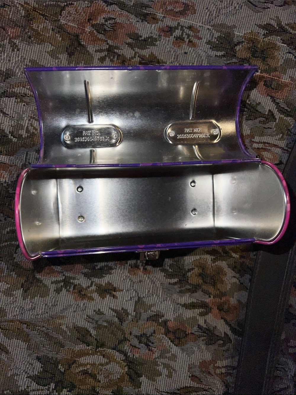 BRATZ Metal “purse” - Picture 6 of 6
